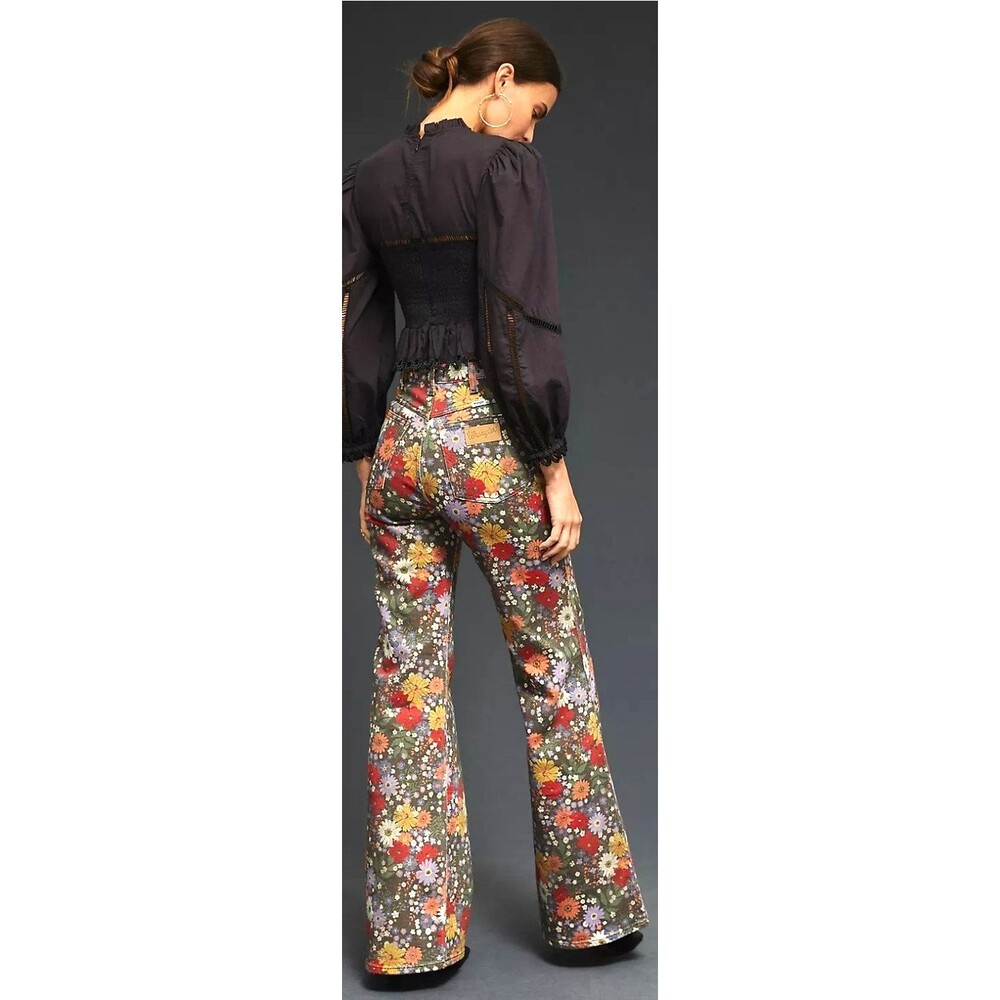Anthropologie Free People x Wrangler Floral Print Flare Wanderer Jeans *